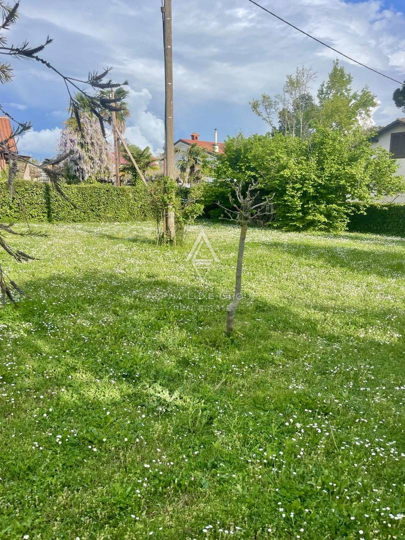 Istria, Umag: Casa 80 m spiaggia grande giardino