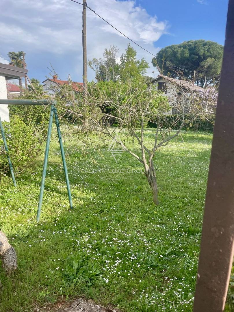 Istria, Umag: Casa 80 m spiaggia grande giardino