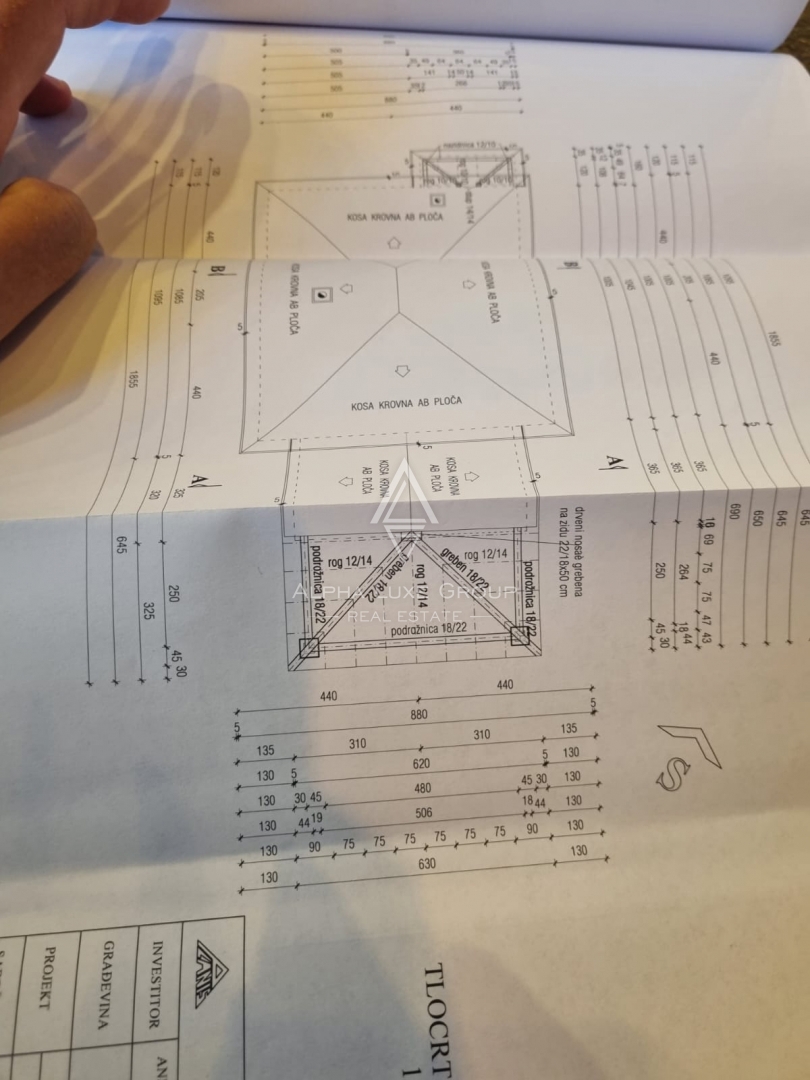 Istria, Parenzo: Villa moderna con piscina vicino mare