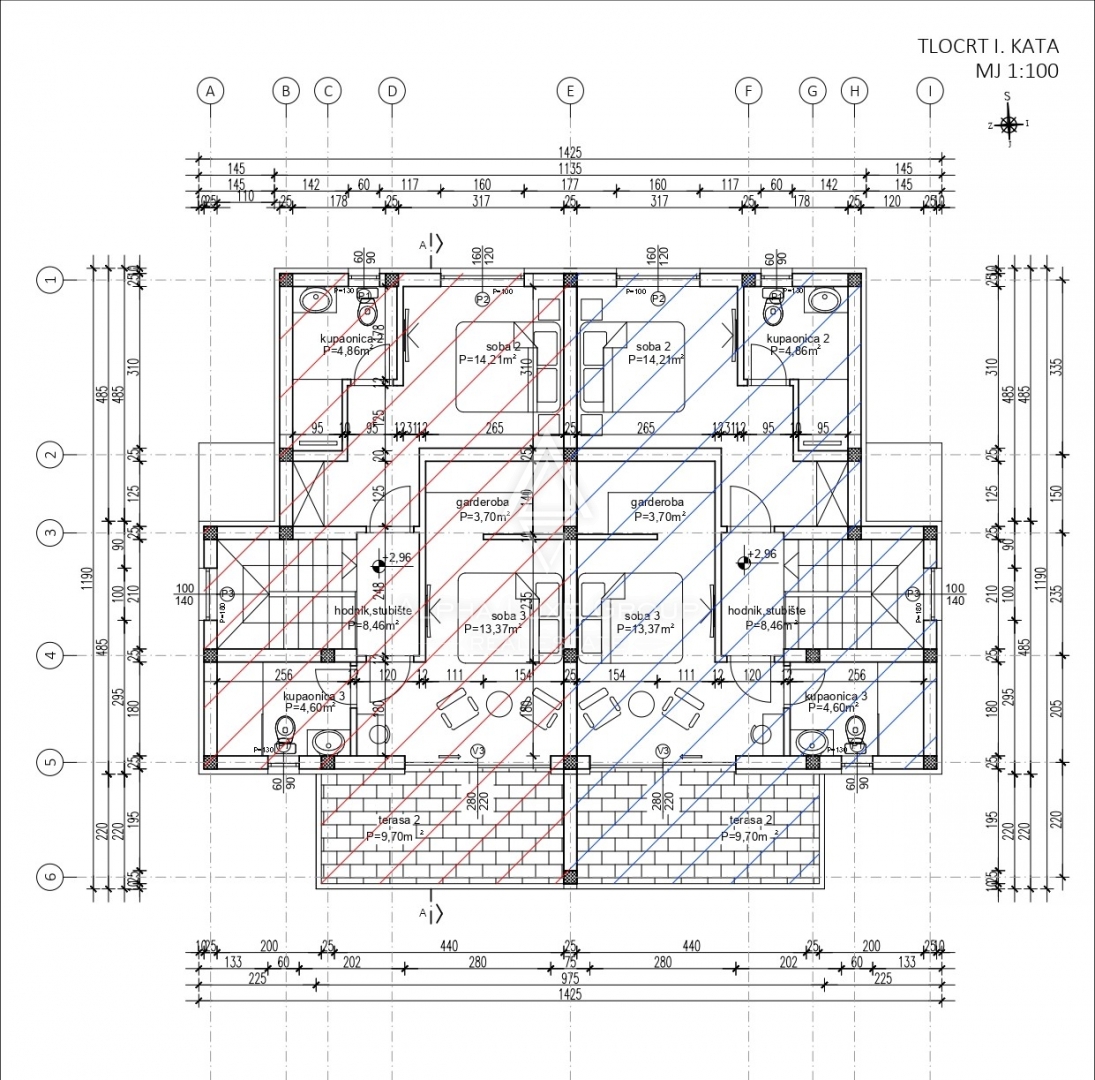 OFFERTA ESCLUSIVA DI ALPHA LUXE GROUP – OPPORTUNITÀ DI INVESTIMENTO IN POSIZIONE TOP! – CASA BIFAMILIARE CON SPLENDIDA VISTA SUL VERDE