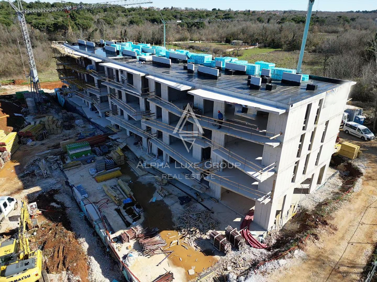 Istria, Poreč - Complesso residenziale moderno vicino al mare