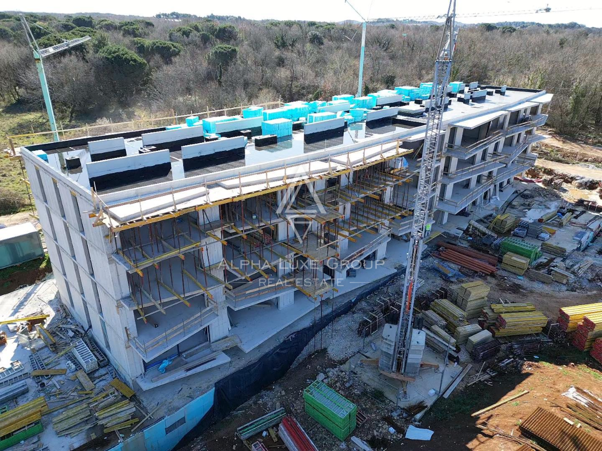 Istria, Poreč - Complesso residenziale moderno vicino al mare