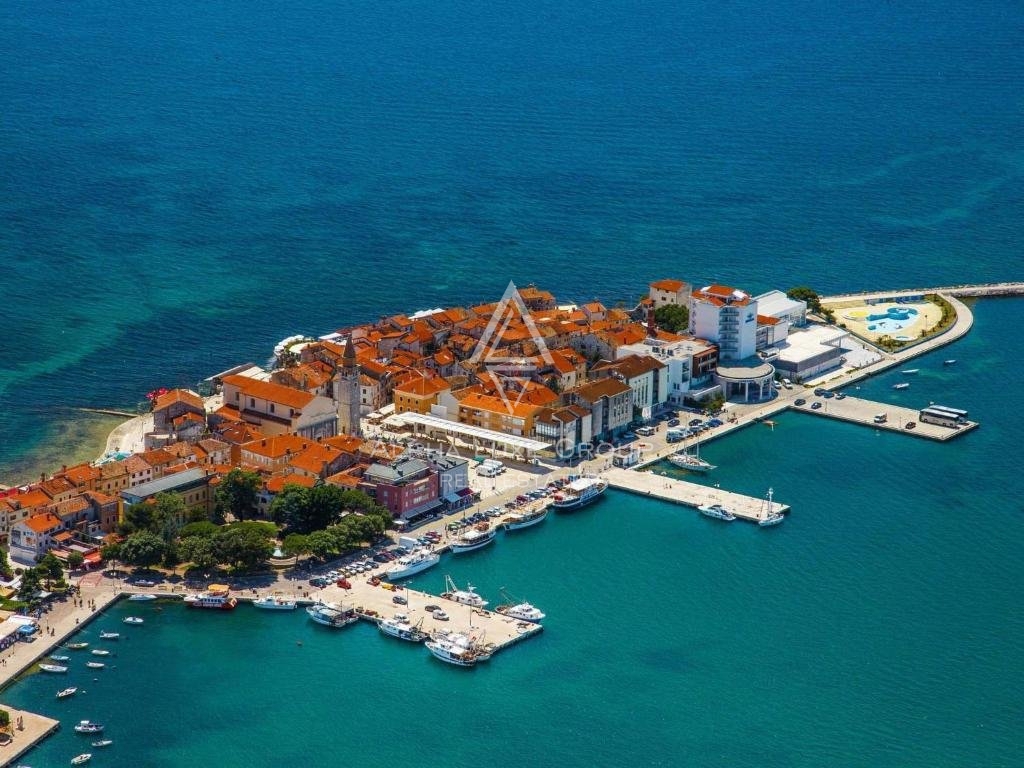 ISTRIA, UMAG - Proprietà esclusiva vicino al mare