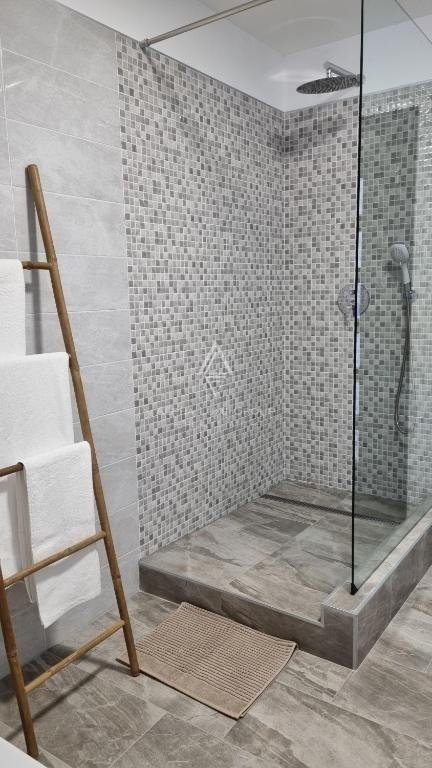 Labin - Villa incantevole con piscina situata vicino a Labin