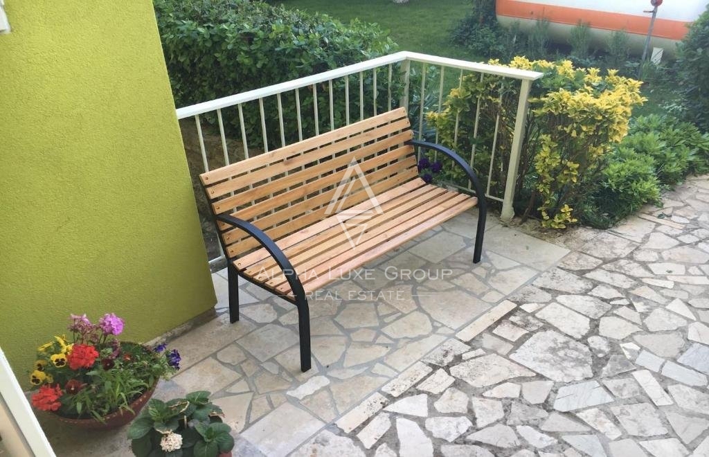 Pula, Istria: Ampia casa familiare a Valdebek con piscina
