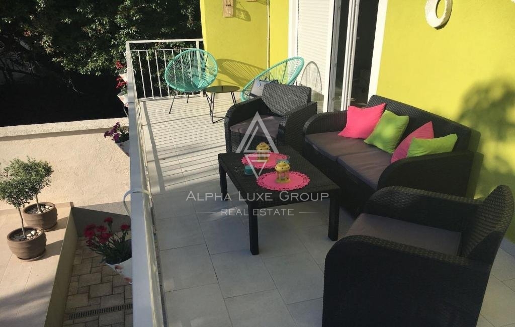 Pula, Istria: Ampia casa familiare a Valdebek con piscina