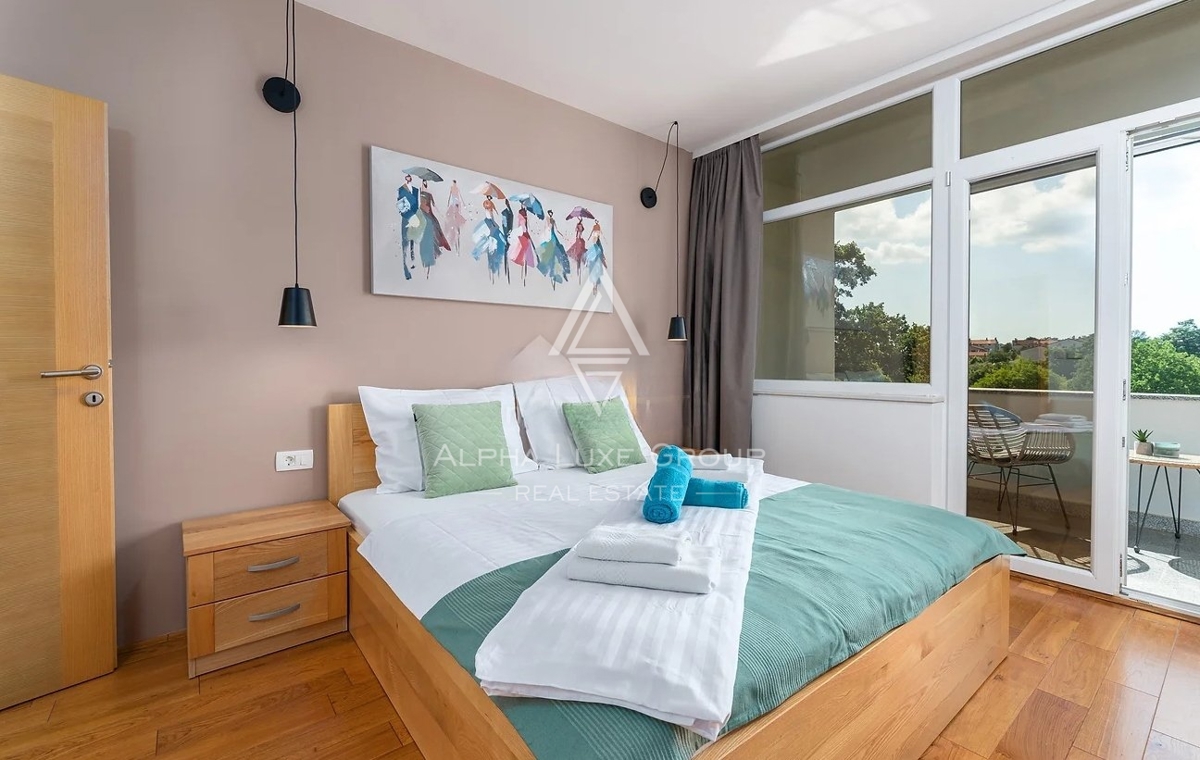 Istria, Žminj - Villa raffinata con piscina coperta e area benessere in vendita