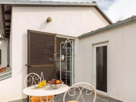 Poreč - Casa Lussuosa con Piscina Privata in Vendita