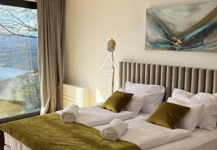 Bella villa con pisci Opatija