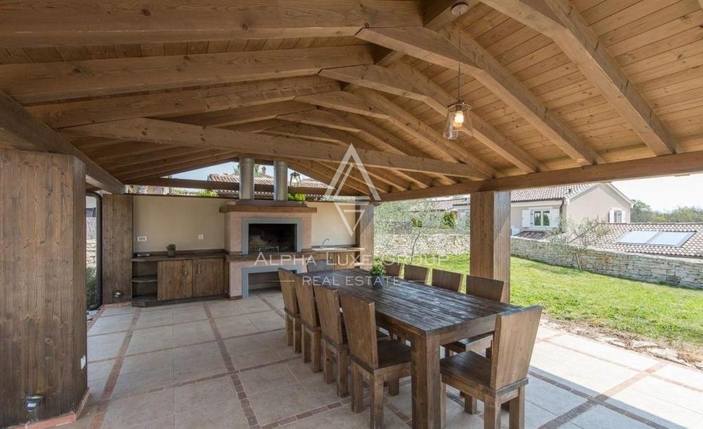 Svetvinčenat, Istria: Resort in vendita con 6 ville e piscine