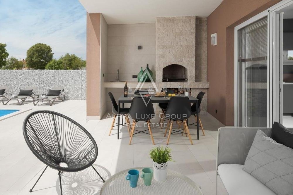 Villa moderna con piscina, istria, svetvinčenat