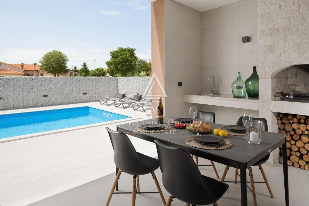 Villa moderna con piscina, istria, svetvinčenat