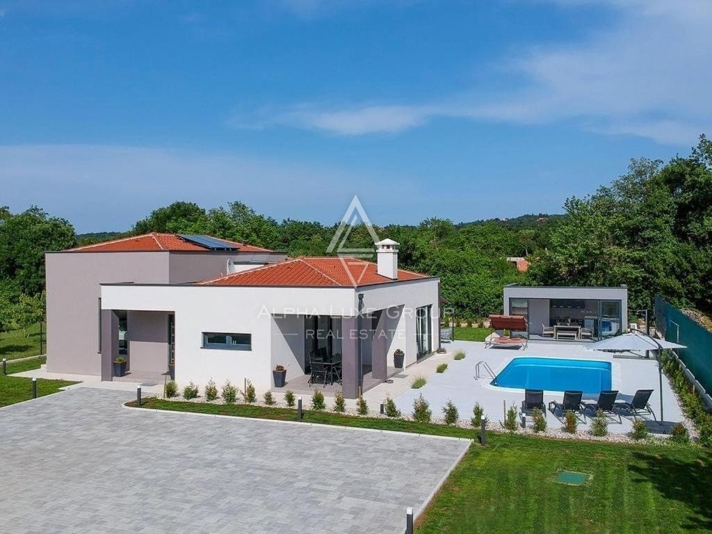 Villa di lusso moderna con piscina e vista sul mare, istria, labin
