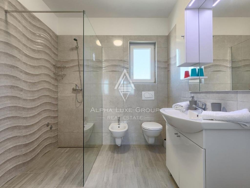 Casa arredata con gusto con piscina, Istria, Parenzo