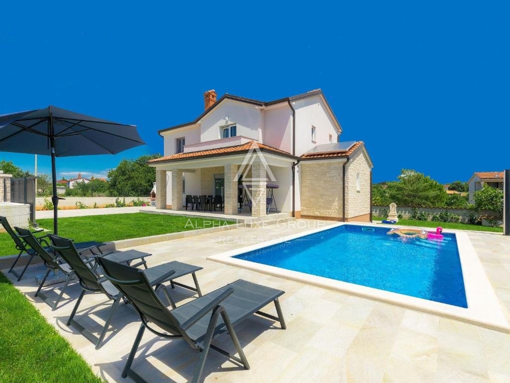 Casa arredata con gusto con piscina, Istria, Parenzo