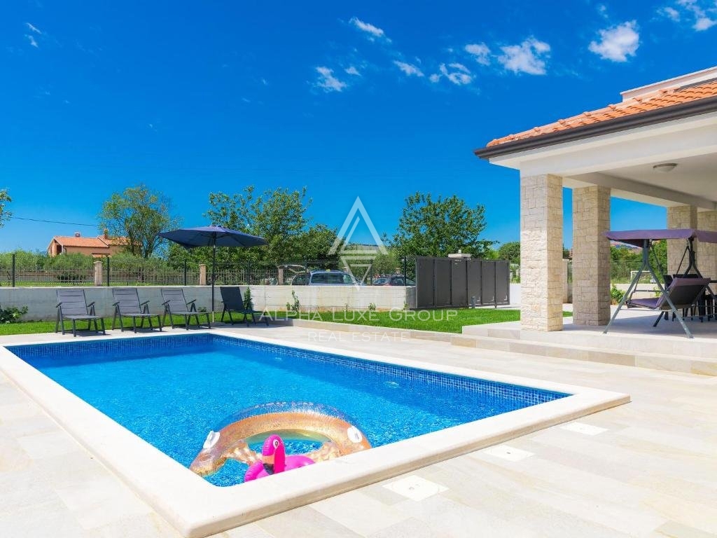 Casa arredata con gusto con piscina, Istria, Parenzo