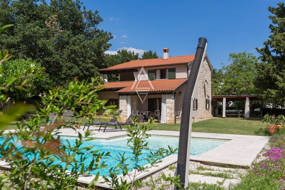 Istria, Parenzo, Villa ristrutturata con piscina