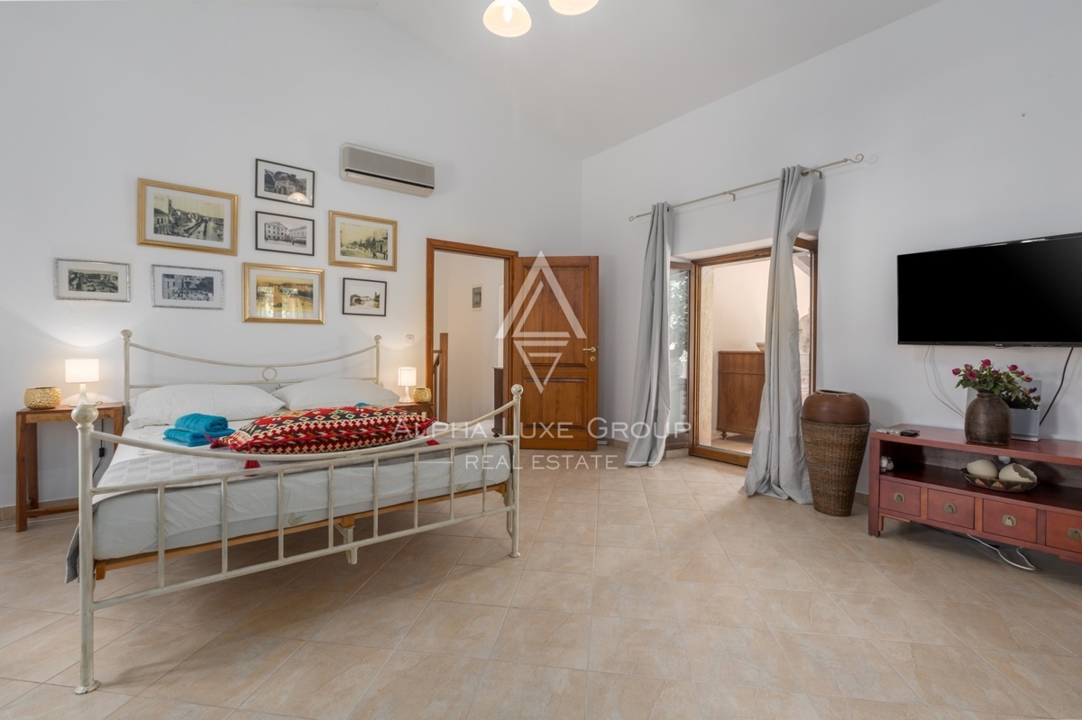 Istria, Parenzo, Villa ristrutturata con piscina