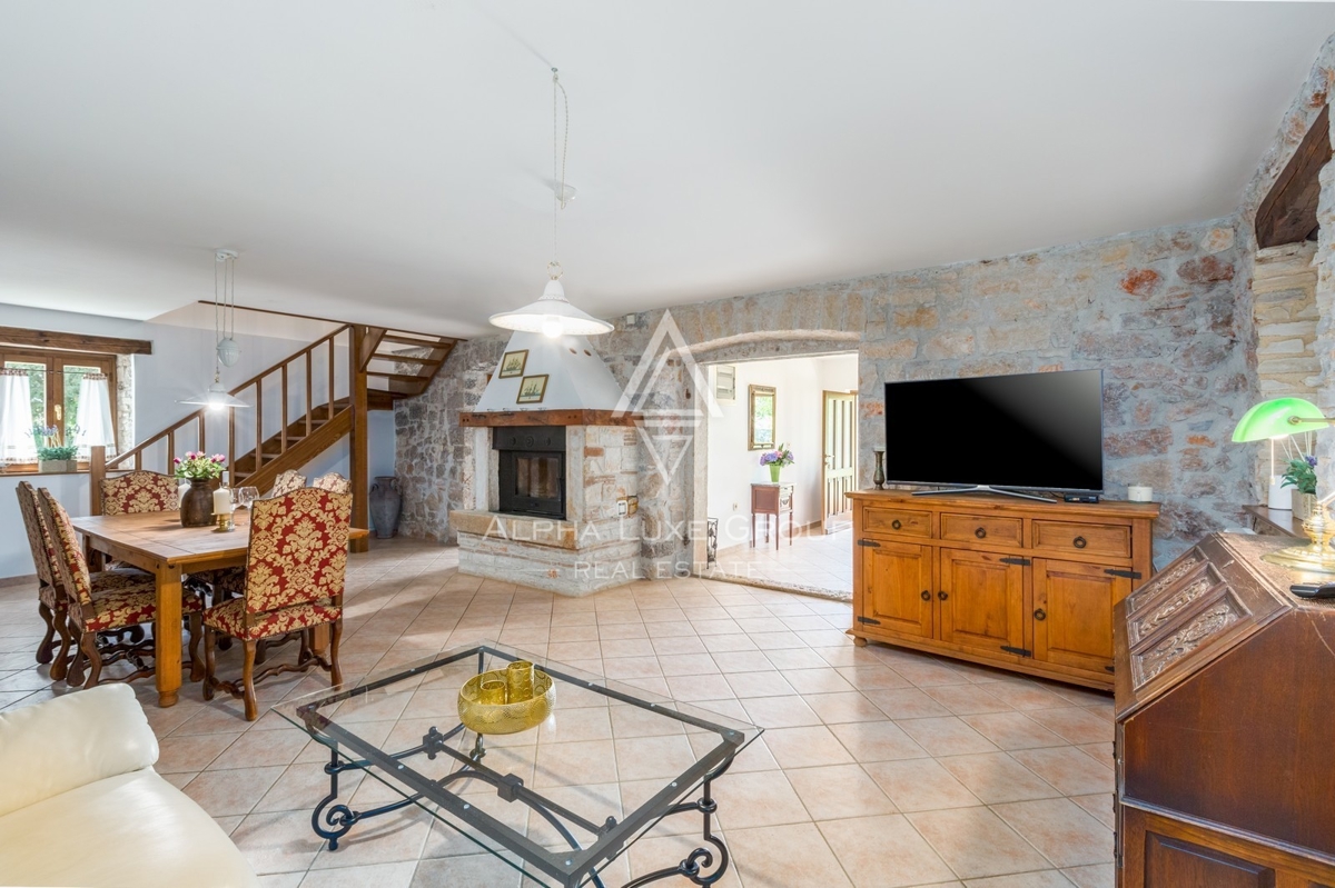 Istria, Parenzo, Villa ristrutturata con piscina