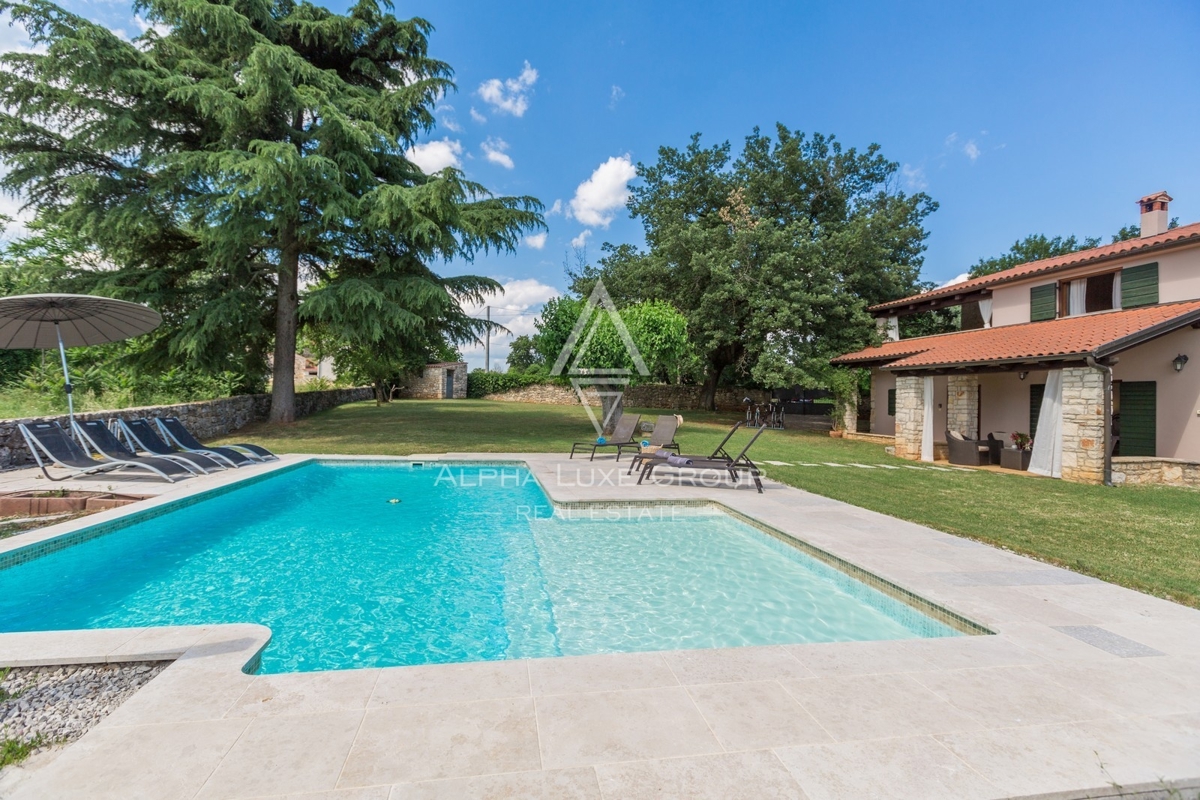 Istria, Parenzo, Villa ristrutturata con piscina