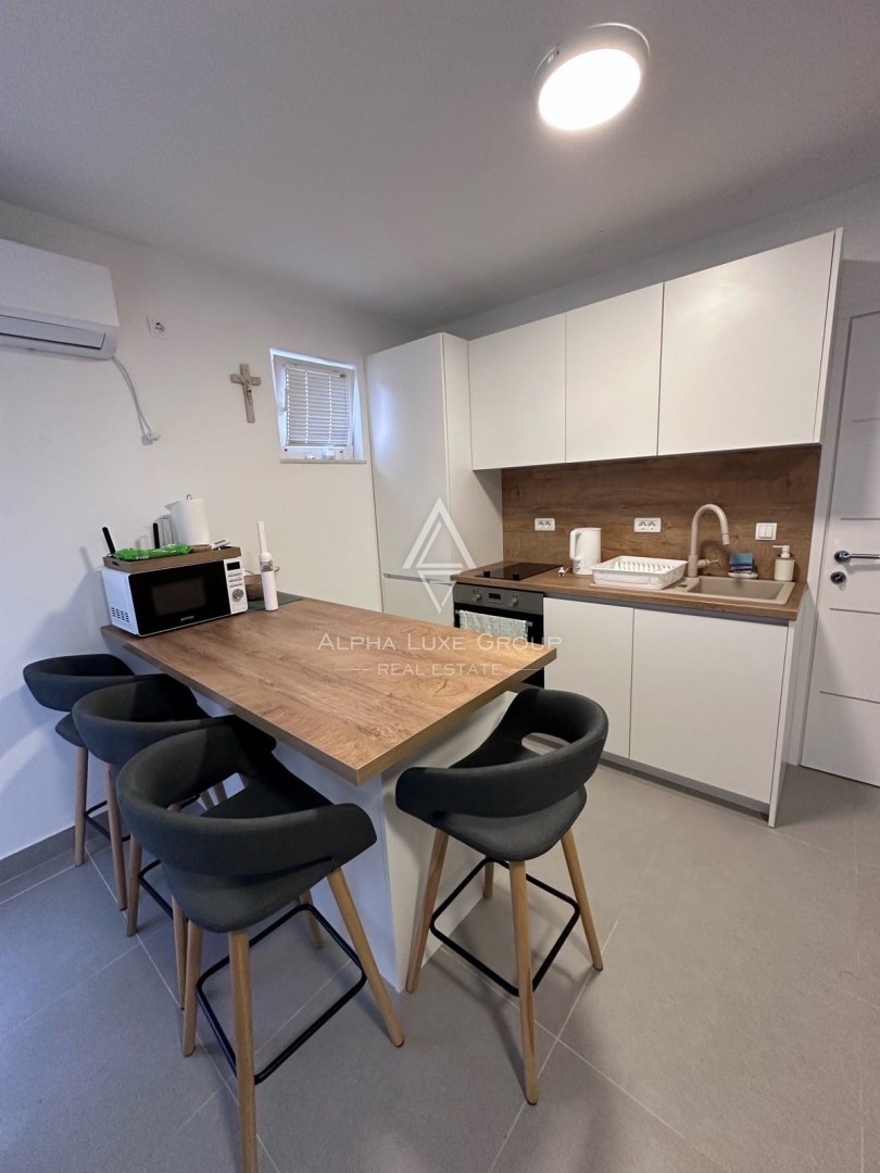 Novigrad, Istria – Appartamento ristrutturato, mare