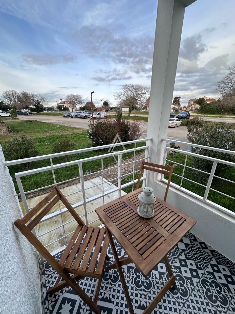 Novigrad, Istria – Appartamento ristrutturato, mare