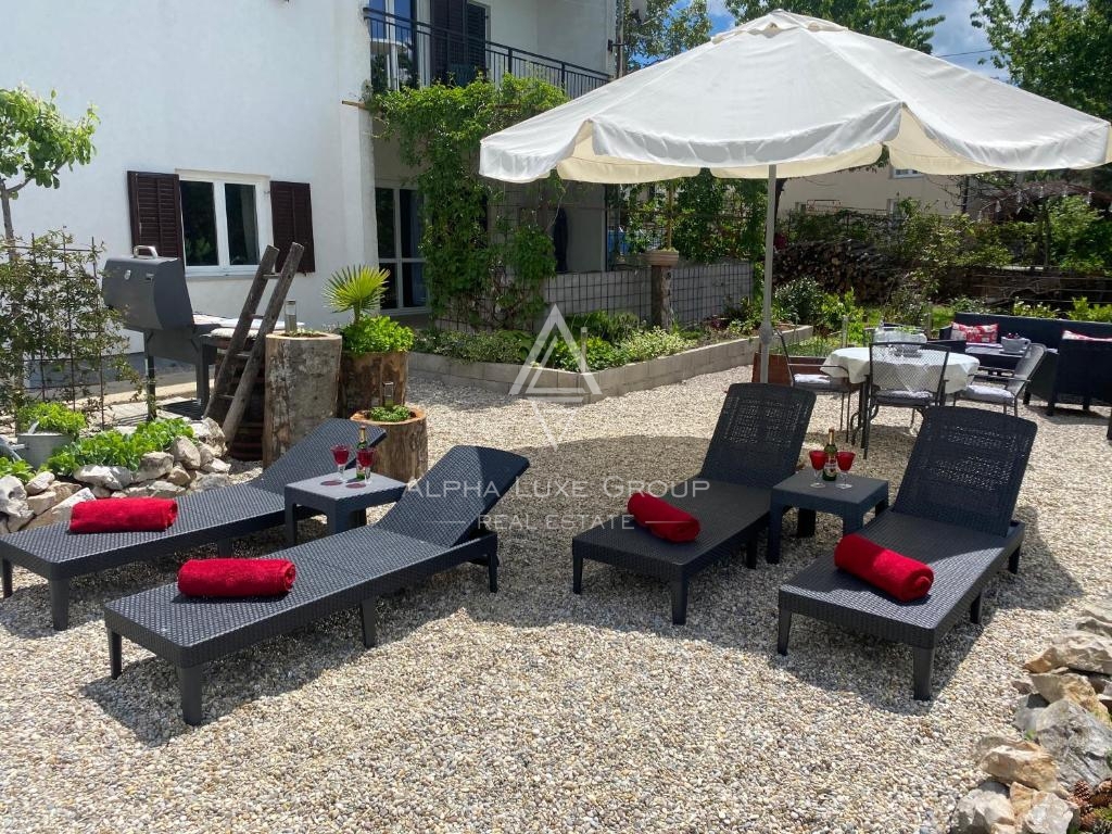 Brest, Istria – Due case affascinanti con piscina e vista