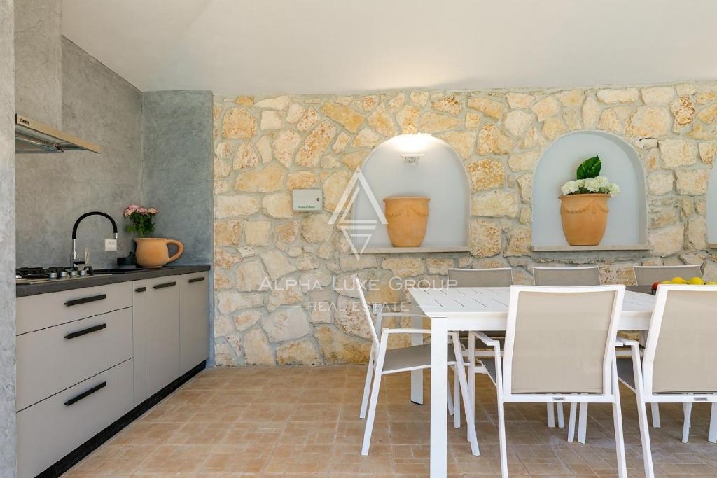 Kukci, Istria: Villa spaziosa con piscina e annesso