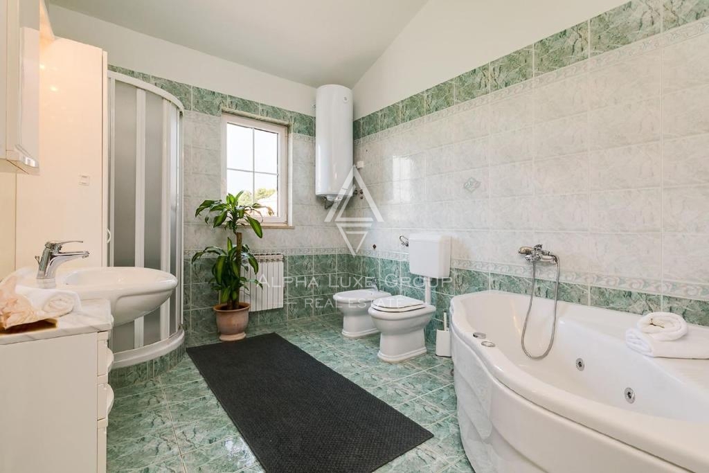 Kukci, Istria: Villa spaziosa con piscina e annesso