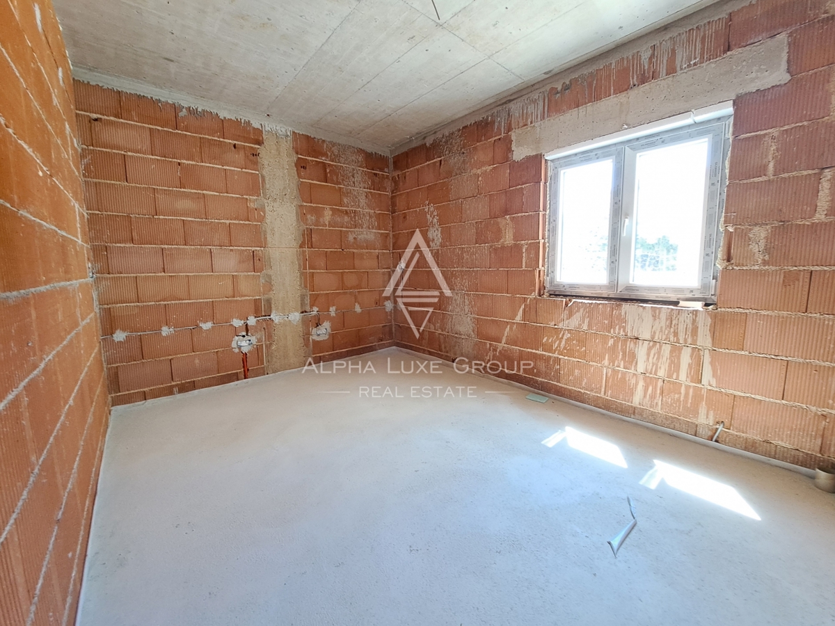 Tar-Vabriga, Istria: Moderno appartamento piano T in vendita