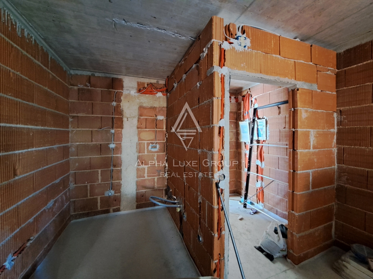 Tar-Vabriga, Istria: Moderno appartamento piano T in vendita