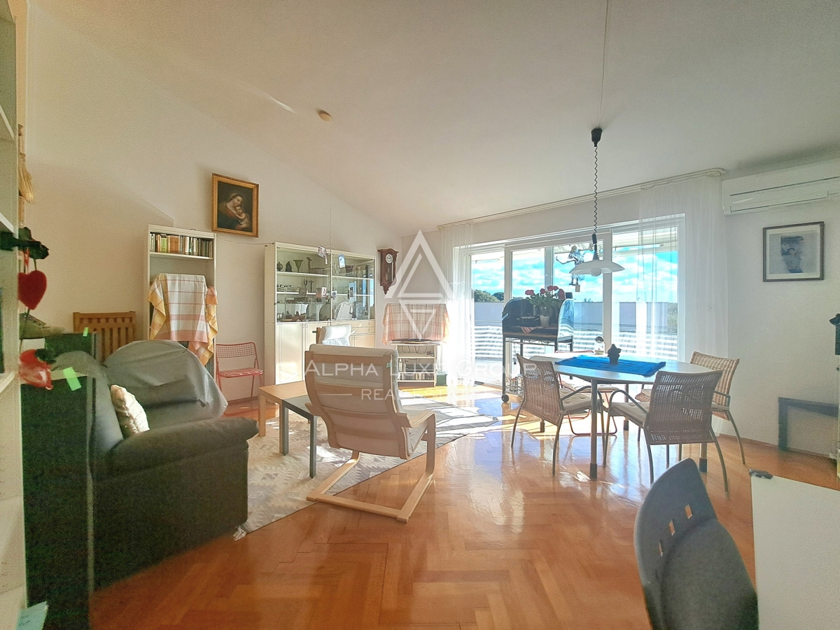 Appartamento Poreč, 83m2