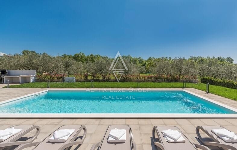 Casa Novigrad, 248m2