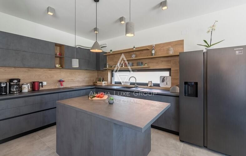 Casa Novigrad, 248m2