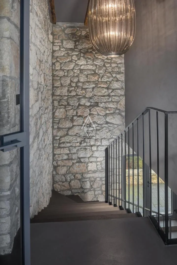 Istria, Poreč: Moderna casa in pietra vicino costa