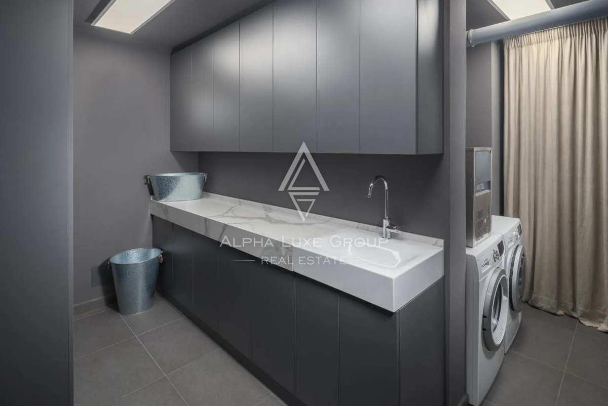 Istria, Poreč: Moderna casa in pietra vicino costa