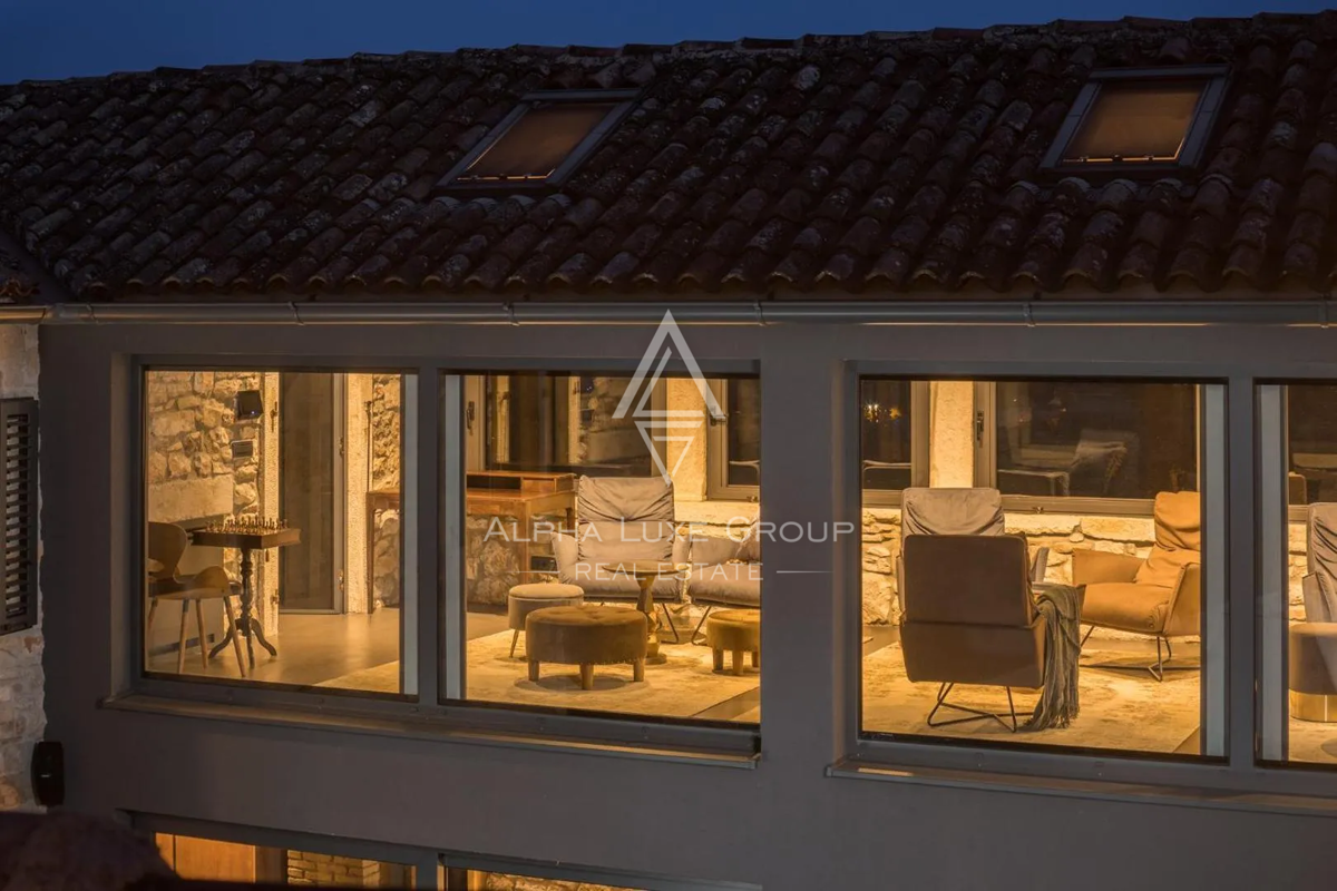 Istria, Poreč: Moderna casa in pietra vicino costa