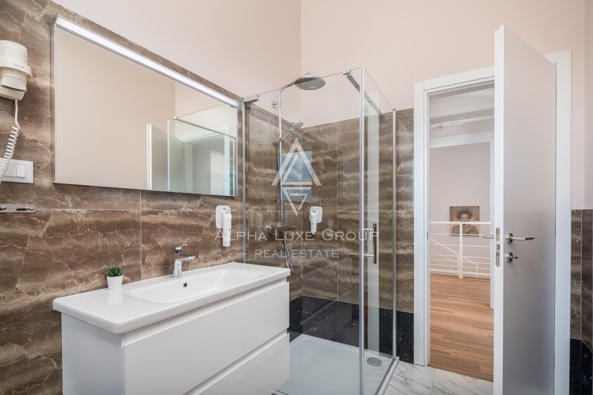 Istria, Svetvinčenat: Villa elegante con piscina e spa