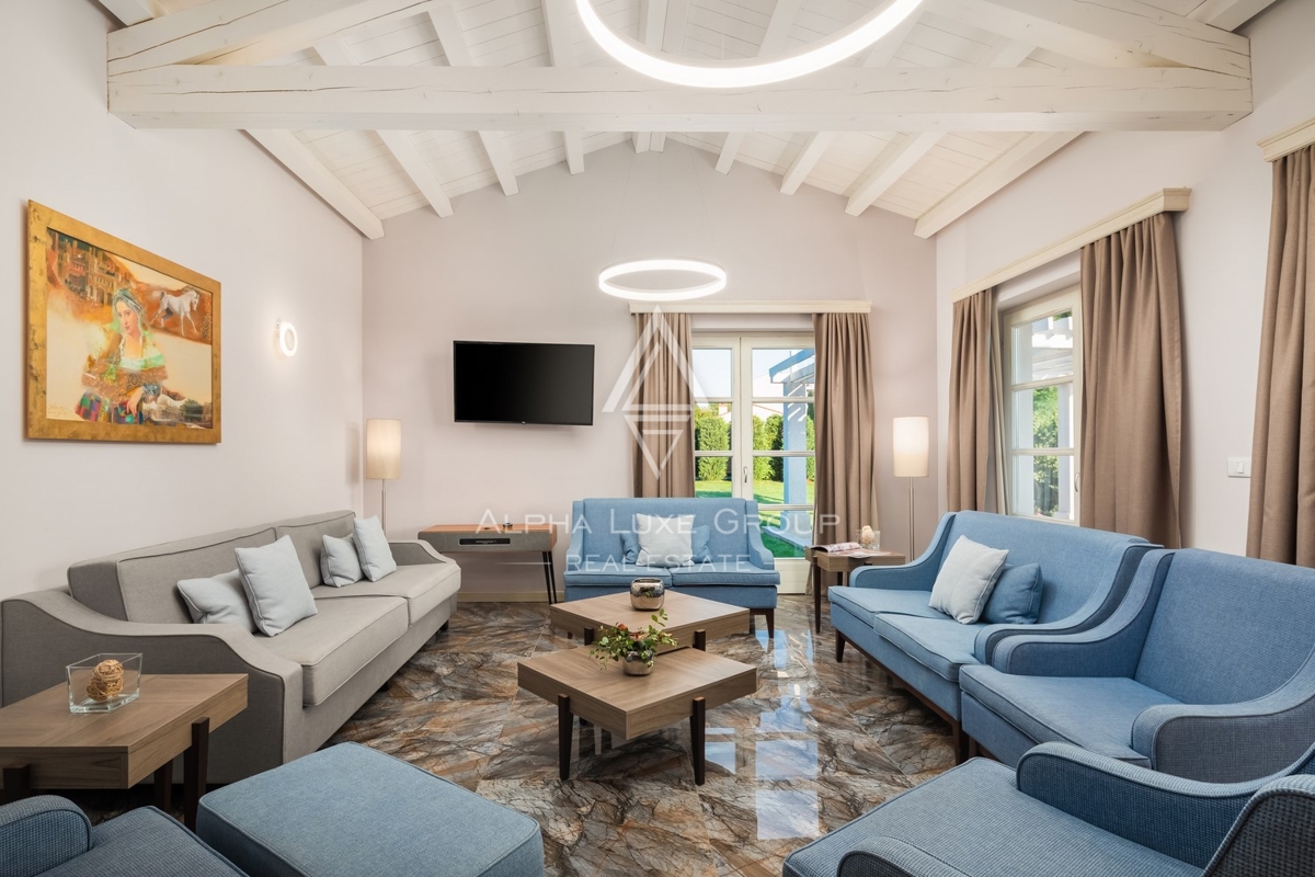 Istria, Svetvinčenat: Villa elegante con piscina e spa