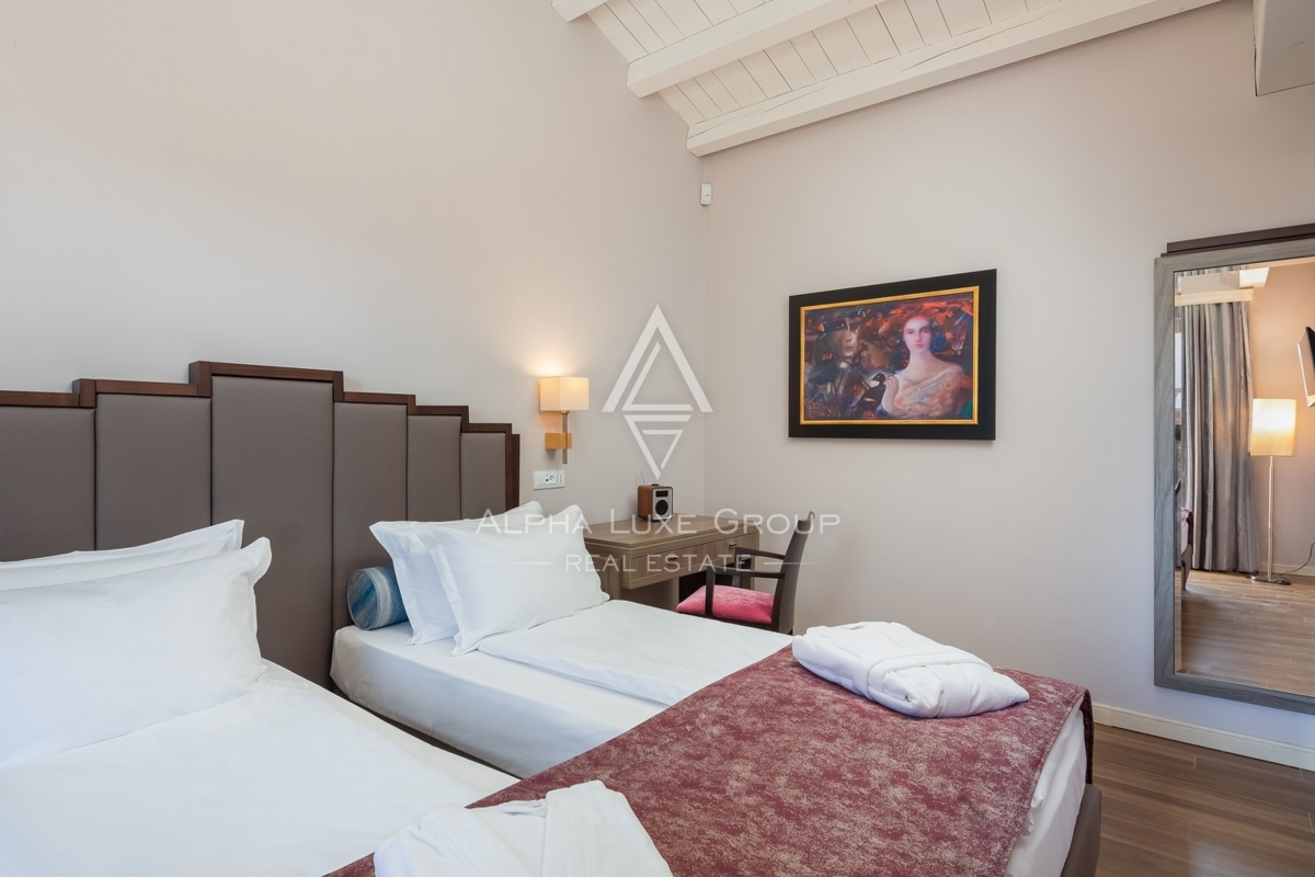 Istria, Svetvinčenat: Villa elegante con piscina e spa