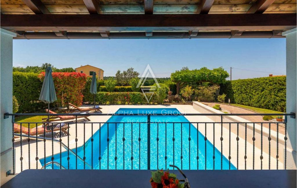 Istria, Tinjan: Casa rurale con piscina privata