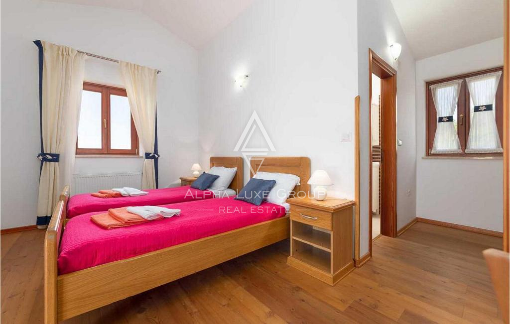 Istria, Tinjan: Casa rurale con piscina privata