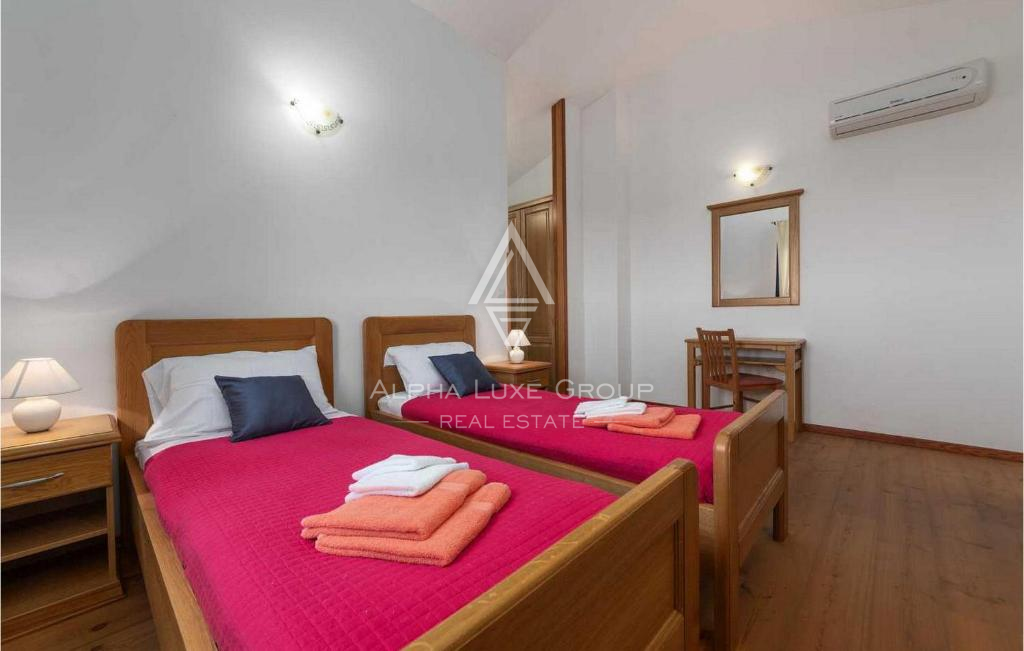 Istria, Tinjan: Casa rurale con piscina privata