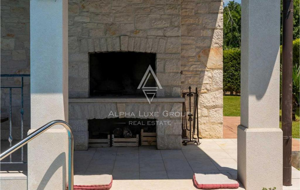 Istria, Tinjan: Casa rurale con piscina privata