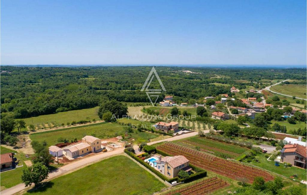 Istria, Tinjan: Casa rurale con piscina privata