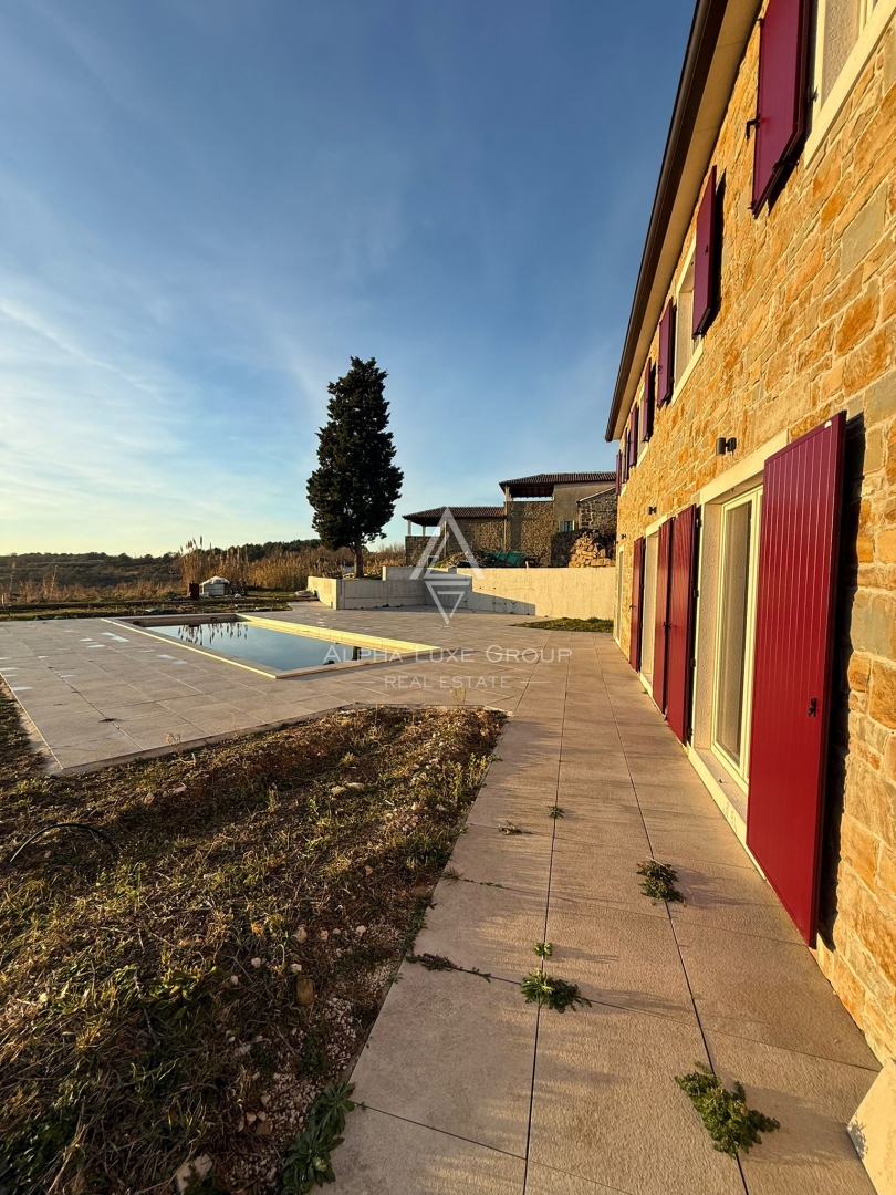 Istria, Momjan: Casa in pietra tradizionale esclusiva