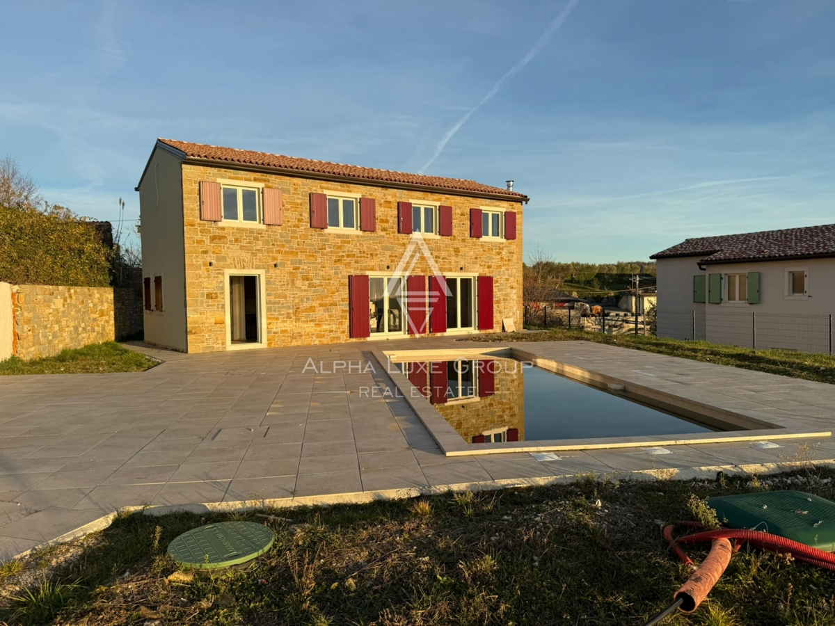 Istria, Momjan: Casa in pietra tradizionale esclusiva