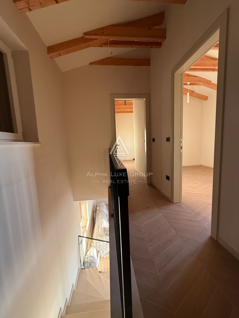 Istria, Momjan: Casa in pietra tradizionale esclusiva