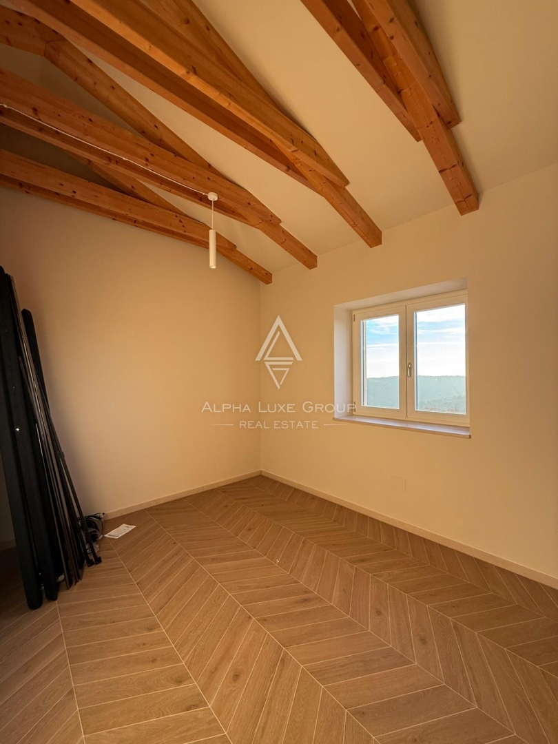 Istria, Momjan: Casa in pietra tradizionale esclusiva