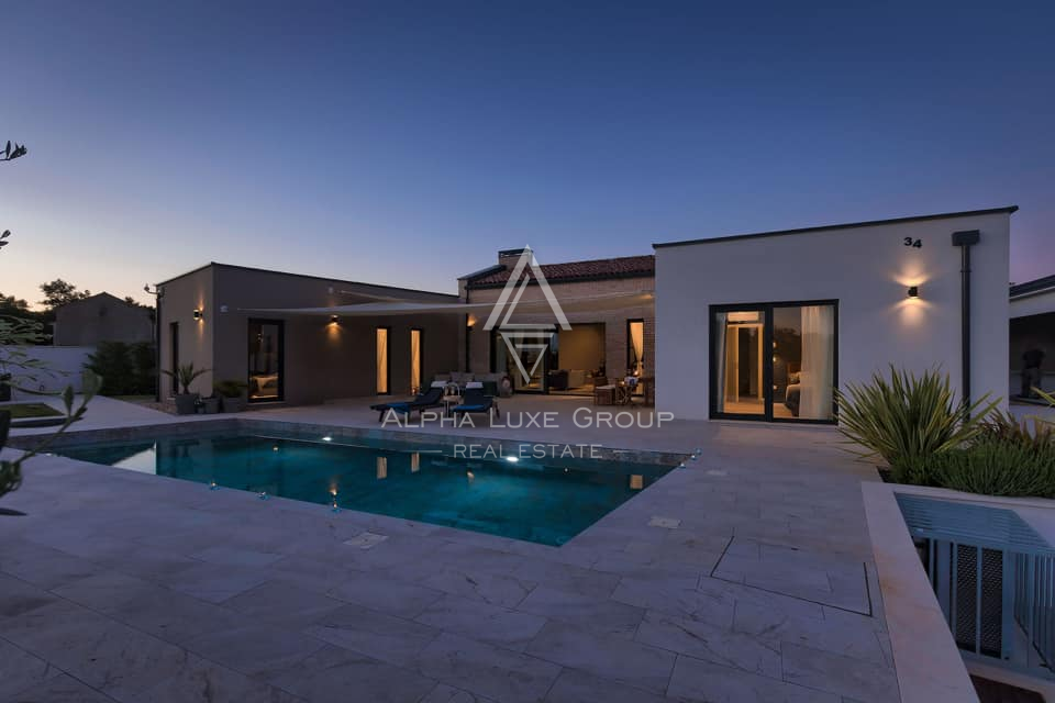 Istria, Vodnjan: Villa elegante con piscina riscaldata